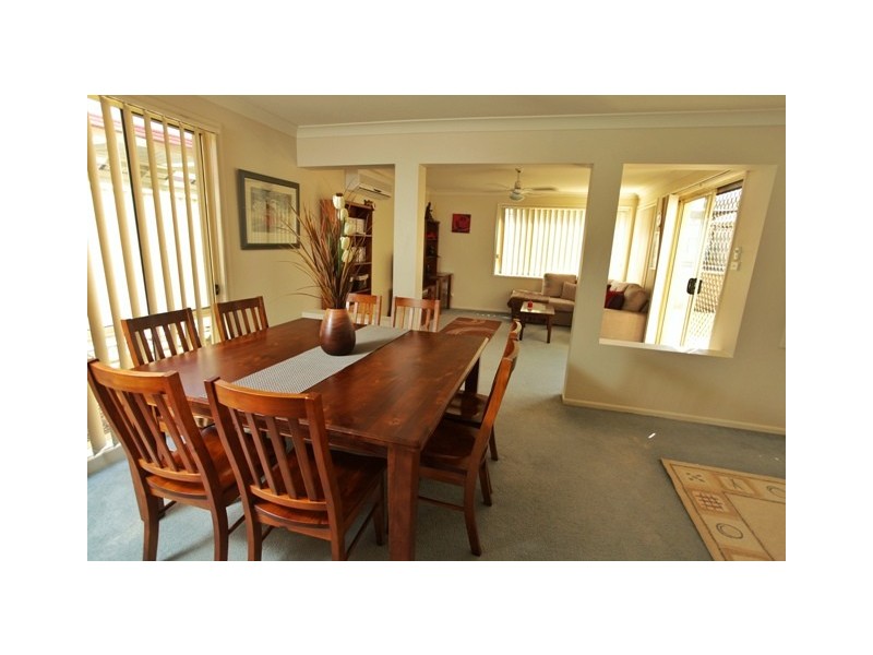 21 Rothbury Terrace, Thornton NSW 2322