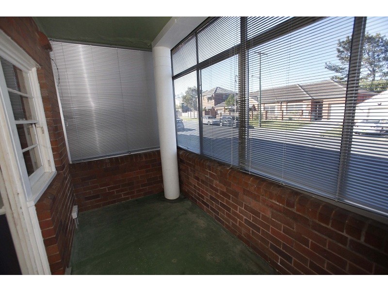 8/76 Parkway Avenue, Cooks Hill NSW 2300