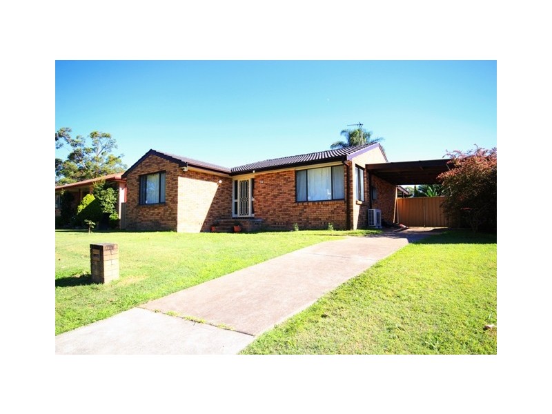 34 Ferraby Drive, Metford NSW 2323
