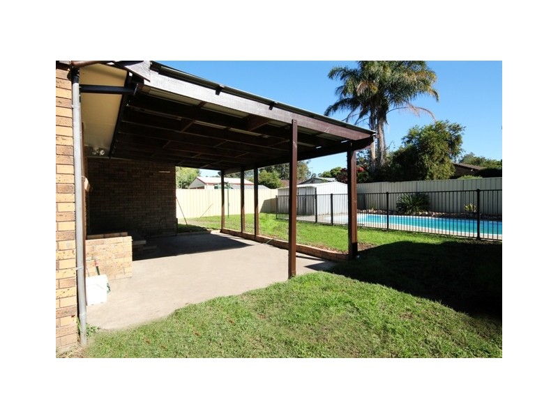 34 Ferraby Drive, Metford NSW 2323
