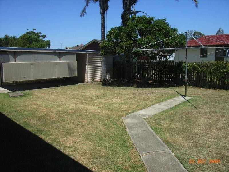 8 Sophia Jane Avenue, Woodberry NSW 2322