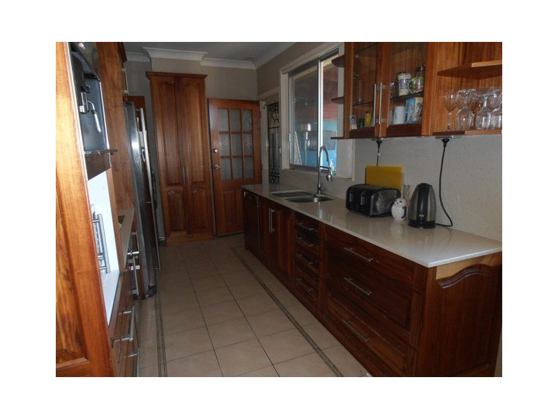 43 Redbill Drive, Woodberry NSW 2322