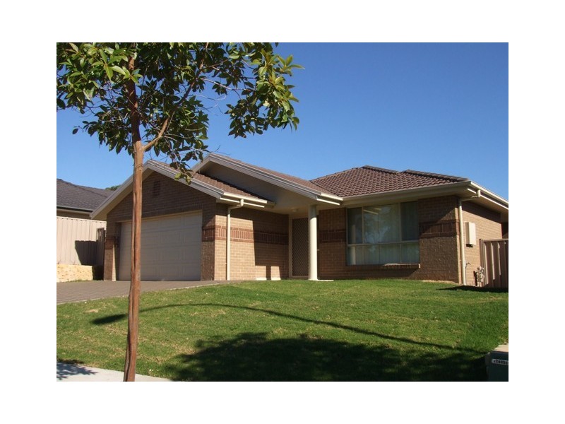 41a Constitution Drive, Cameron Park NSW 2285