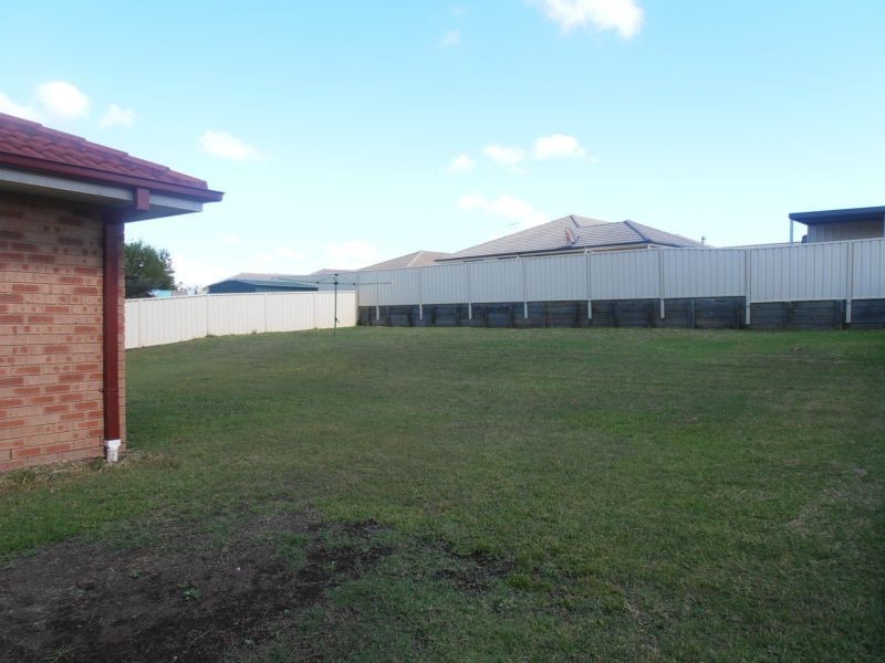 156 Aberglasslyn Rd, Aberglasslyn NSW 2320