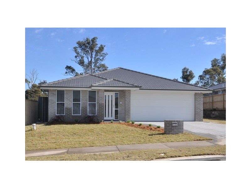 79 Mckeachie Drive, Aberglasslyn NSW 2320