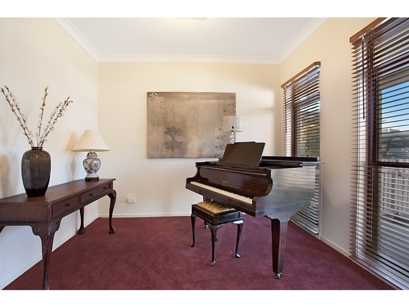 34 Belmore Road, Lorn NSW 2320