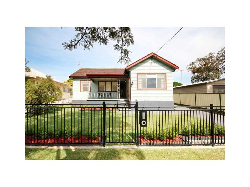 21 Hawthorne Street, Beresfield NSW 2322