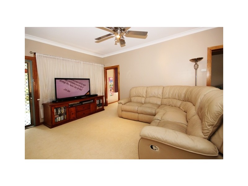 21 Hawthorne Street, Beresfield NSW 2322