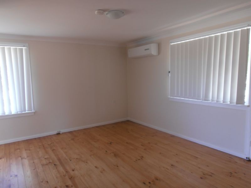 28 Duckenfield Avenue, Woodberry NSW 2322