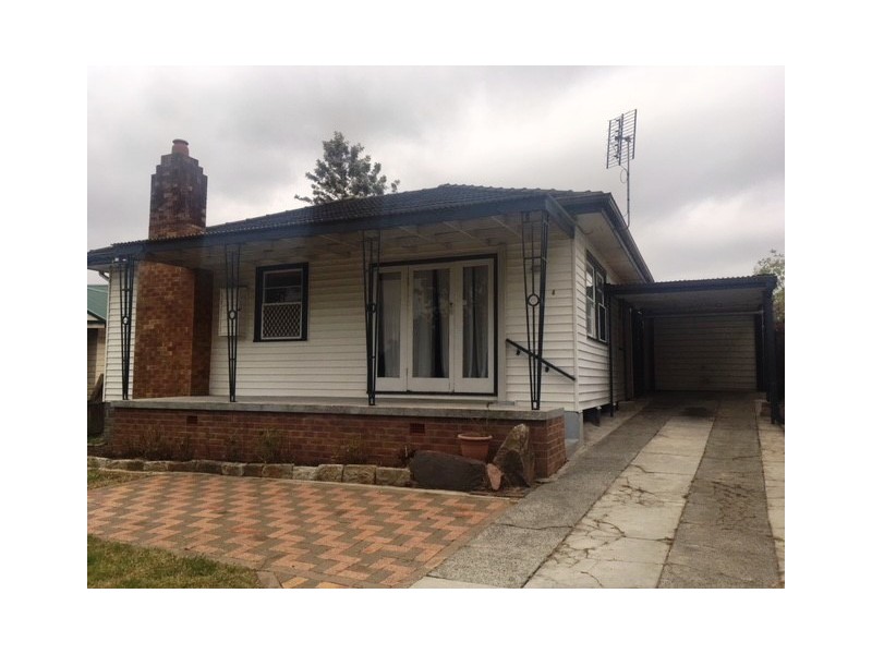 4 Osborn Crescent, Raymond Terrace NSW 2324