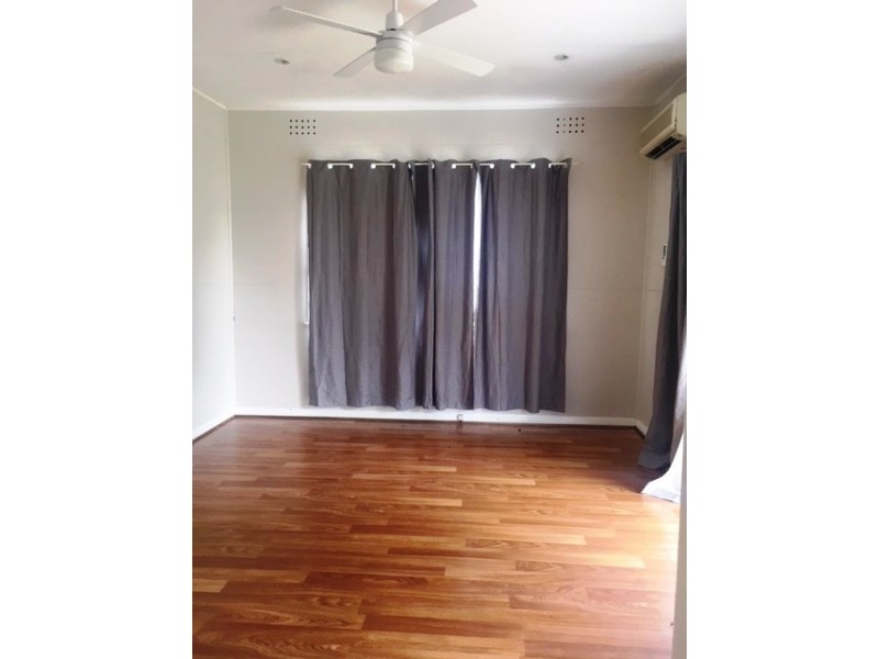 4 Osborn Crescent, Raymond Terrace NSW 2324