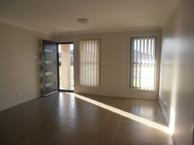 18 Niven Parade, Rutherford NSW 2320