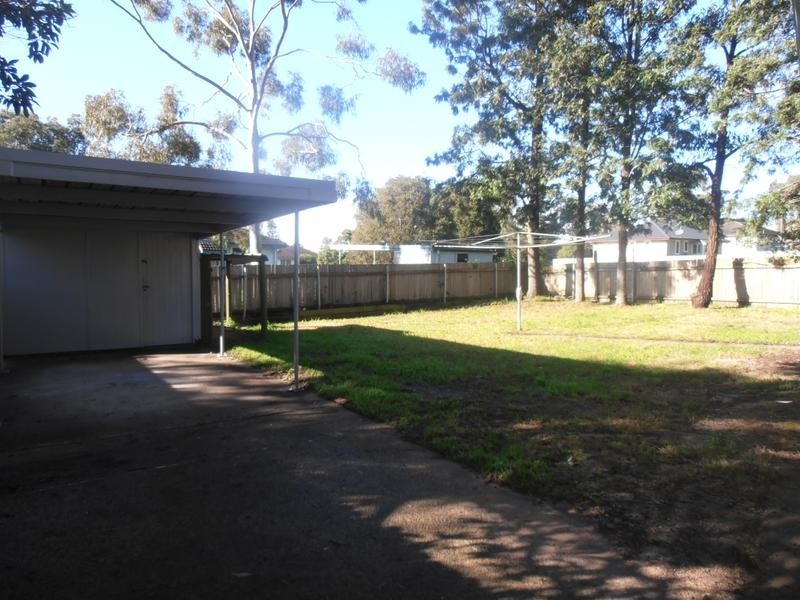 10 Roslyn, Raymond Terrace NSW 2324