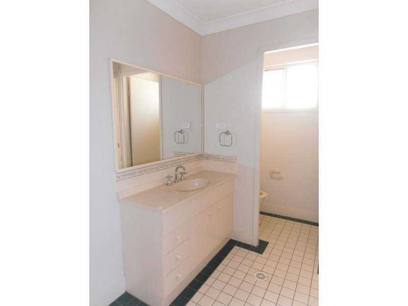 2 Joshua Close, Rutherford NSW 2320