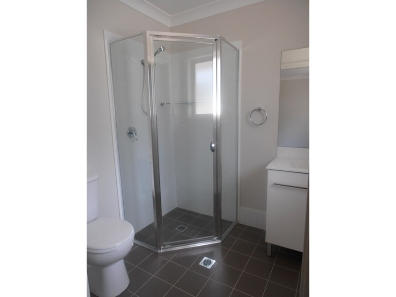 1 & 2/46 Ashton Drive, Heddon Greta NSW 2321