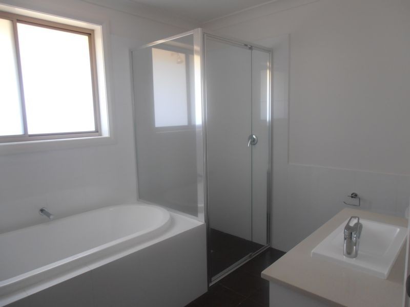 3 Jory Crescent, Raworth NSW 2321