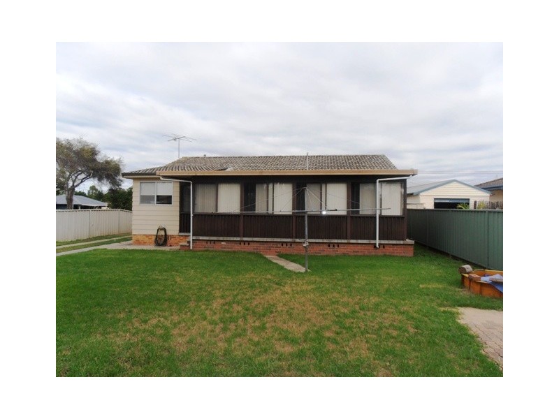 23 Aldwick Close, Tarro NSW 2322