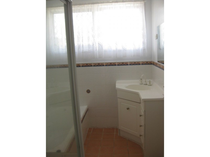 25 Kookaburra Parade, Woodberry NSW 2322