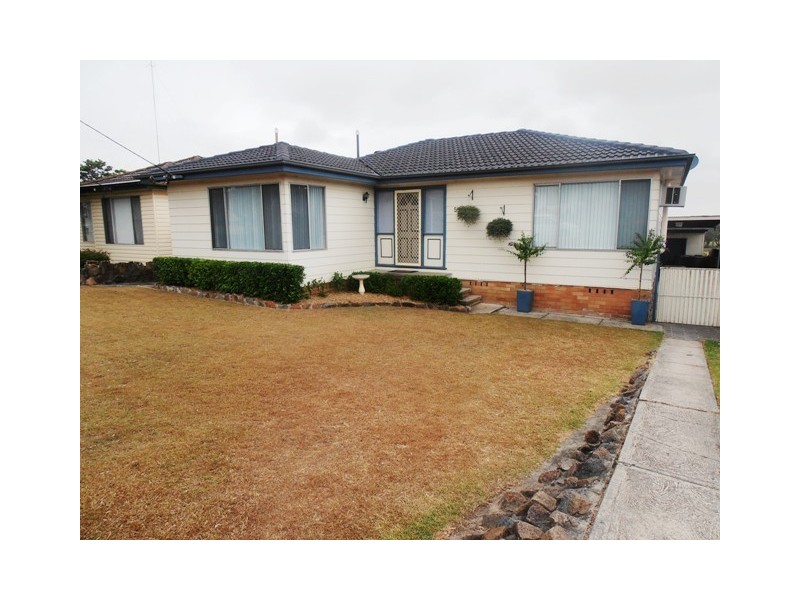 59 Redbill Drive, Woodberry NSW 2322