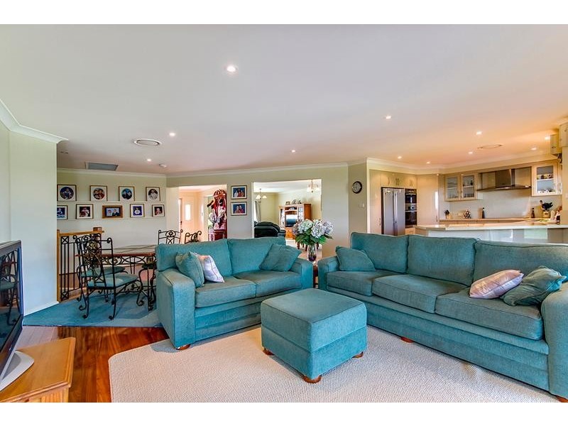 56 Raworth Avenue, Raworth NSW 2321