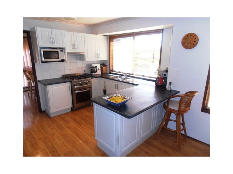 17 Anderson Drive, Tarro NSW 2322