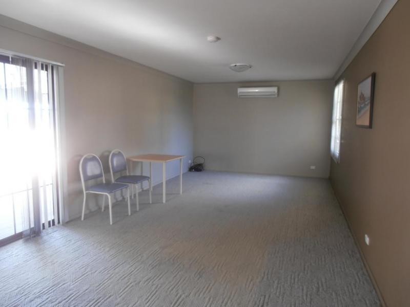 54 Curlew Crescent, Woodberry NSW 2322