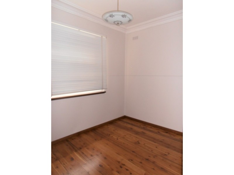 11 Landor Street, Beresfield NSW 2322