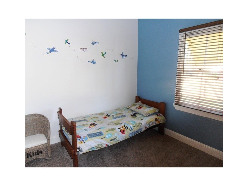 1 Morpeth Street, Largs NSW 2320