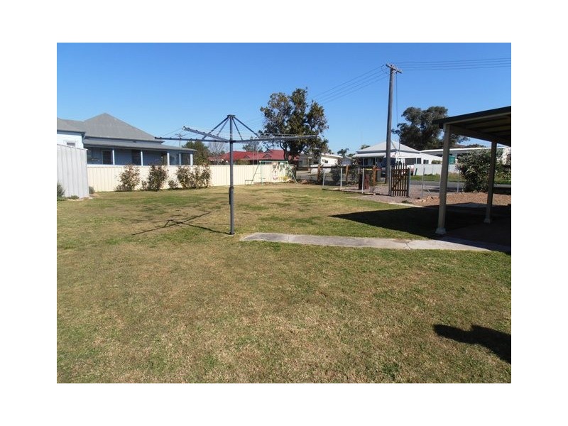 1 Morpeth Street, Largs NSW 2320