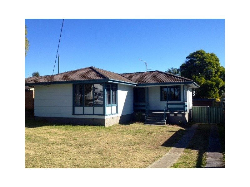 137 Kingstown Road, Woodberry NSW 2322