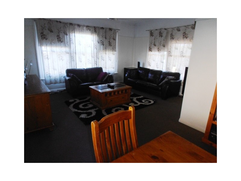 260 Newcastle Road, East Maitland NSW 2323