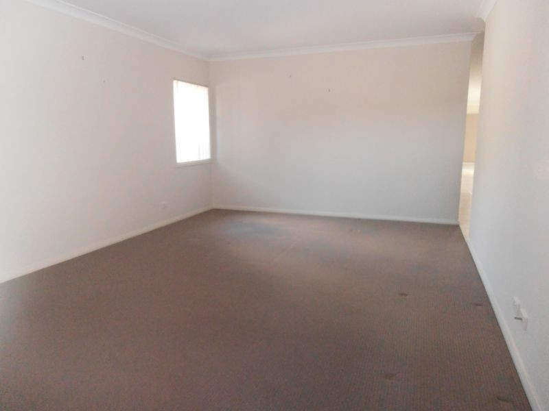 17a Farnsworth, Thornton NSW 2322