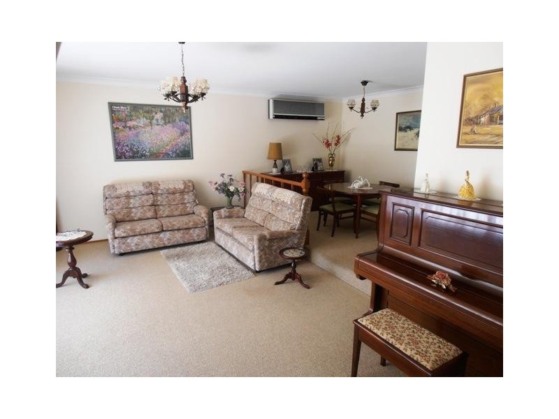 5 Houston Avenue, Tenambit NSW 2323
