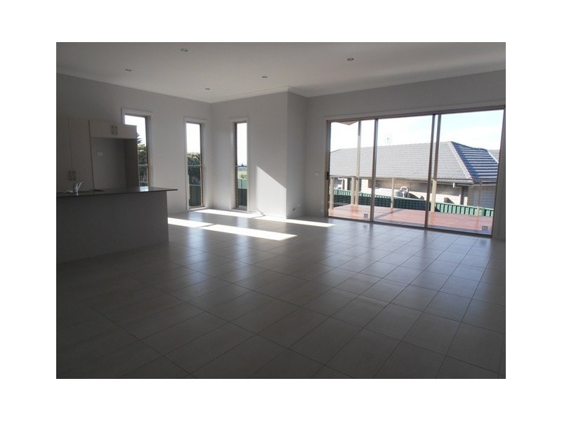 10 Cambrian Street, East Maitland NSW 2323