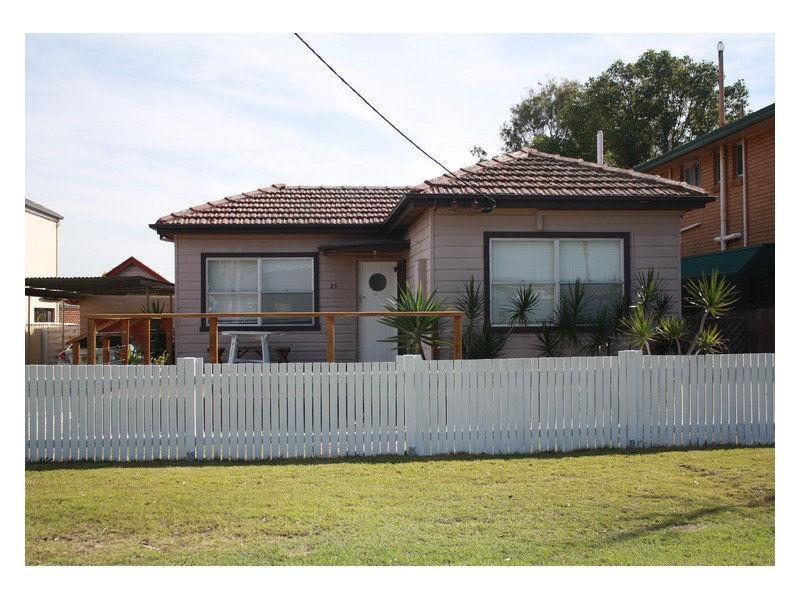 25 Delprat Avenue, Beresfield NSW 2322
