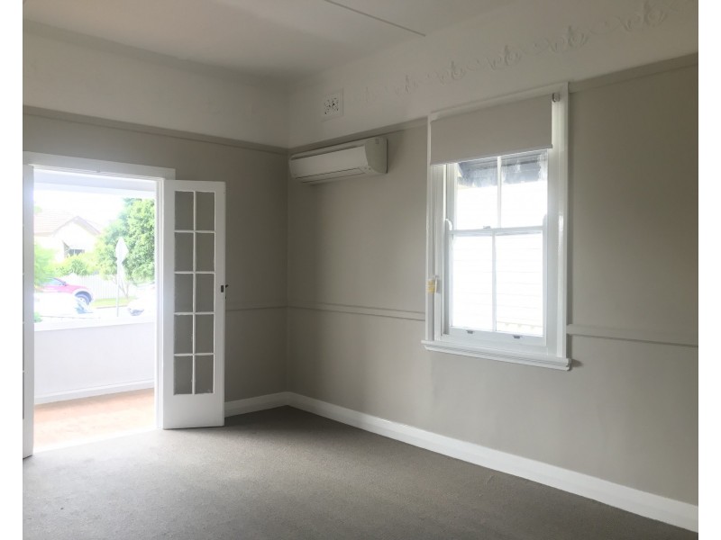 4 Burke Street, New Lambton NSW 2305