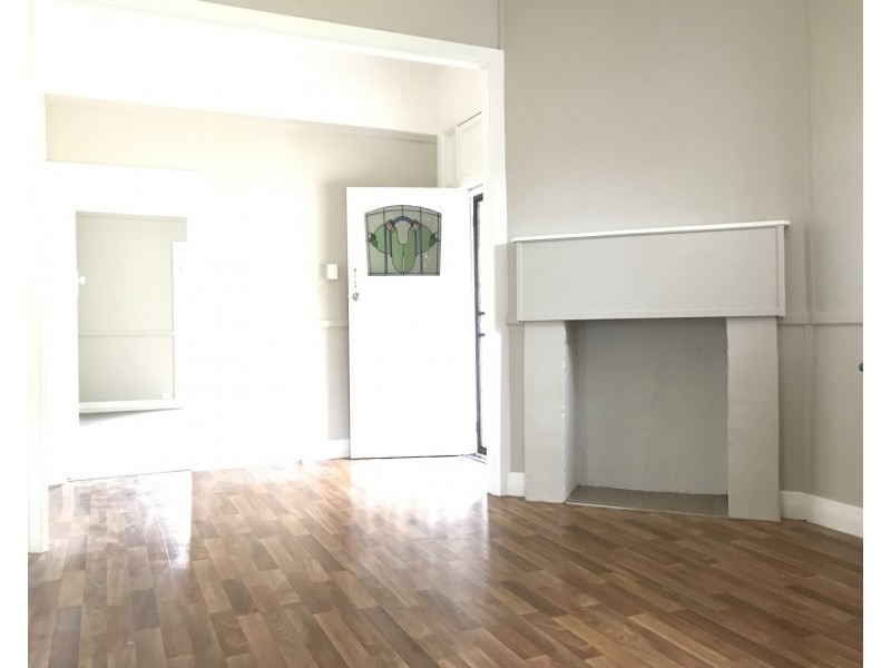 4 Burke Street, New Lambton NSW 2305