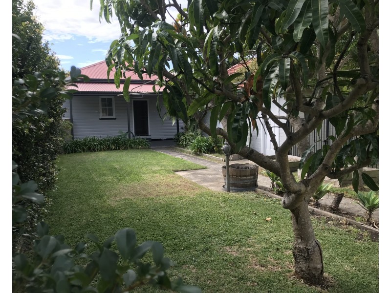 4 Burke Street, New Lambton NSW 2305