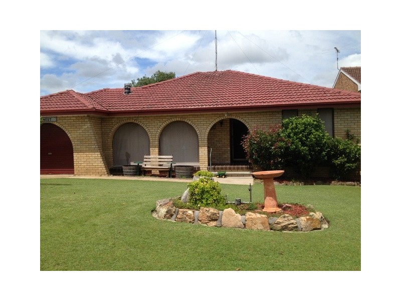 11 Broughton Street, Rutherford NSW 2320