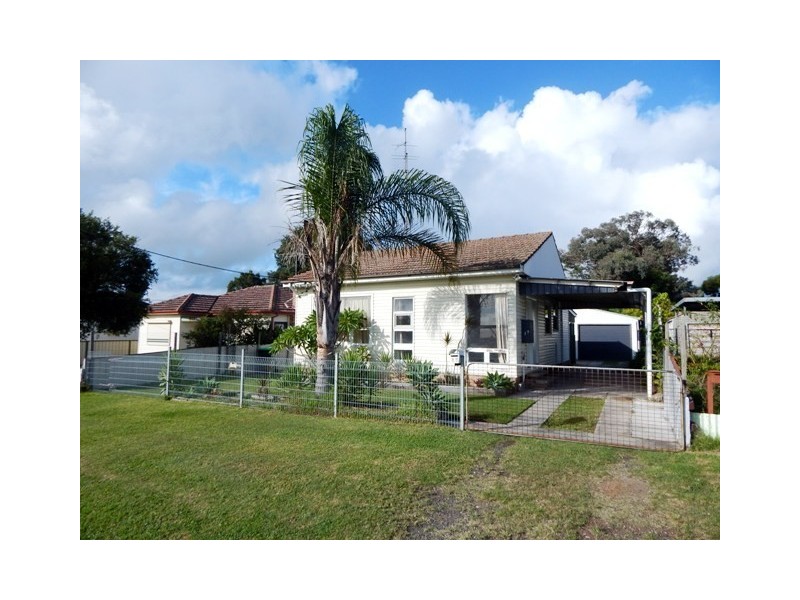 17a Railway Parade, Beresfield NSW 2322