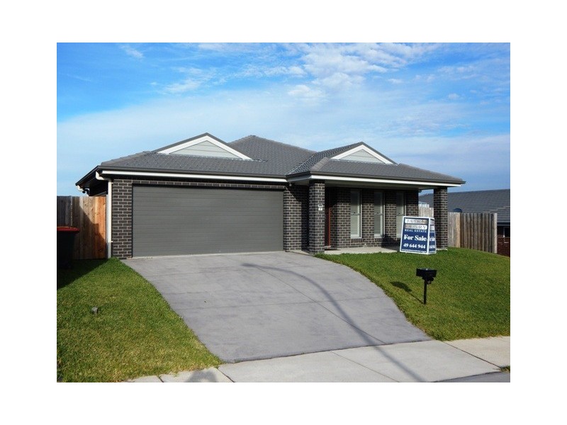 17 Boxer Street, Gillieston Heights NSW 2321