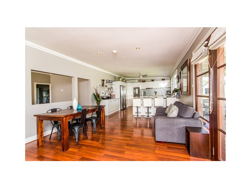 11 Chaucer Street, Beresfield NSW 2322