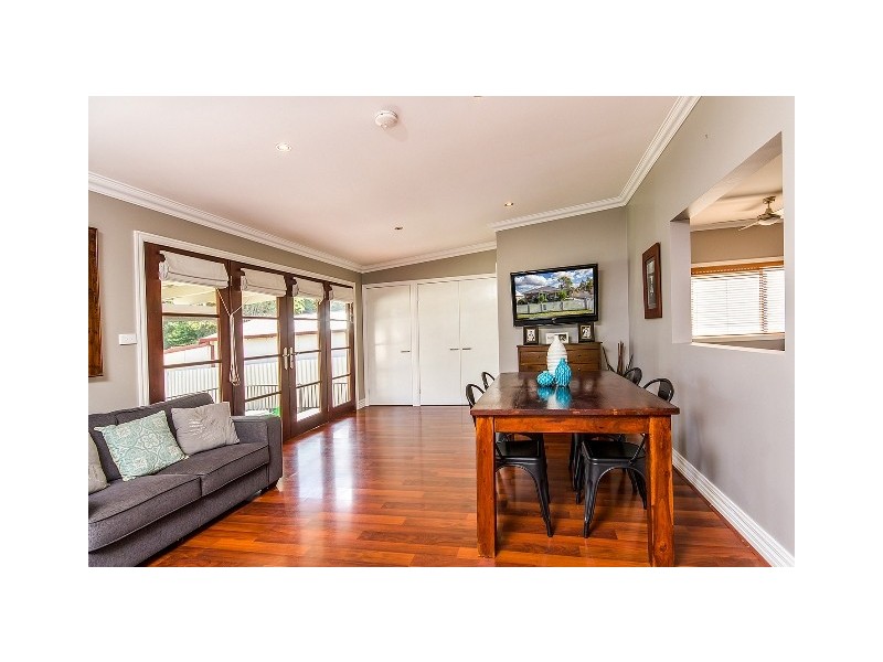 11 Chaucer Street, Beresfield NSW 2322