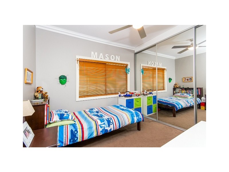 11 Chaucer Street, Beresfield NSW 2322