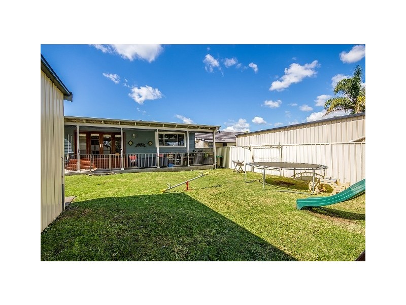 11 Chaucer Street, Beresfield NSW 2322