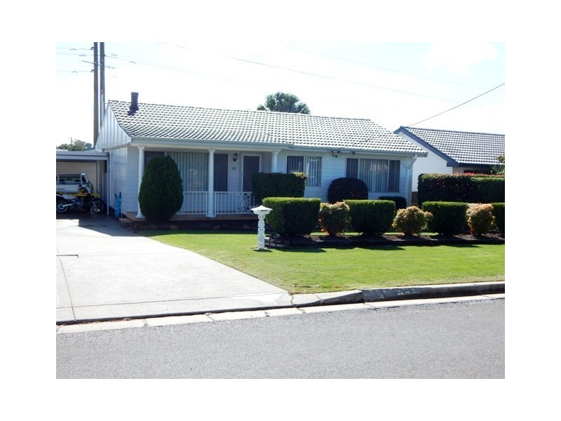 26 Curlew Crescent, Woodberry NSW 2322