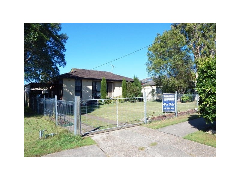 4 Green Hills Avenue, Woodberry NSW 2322