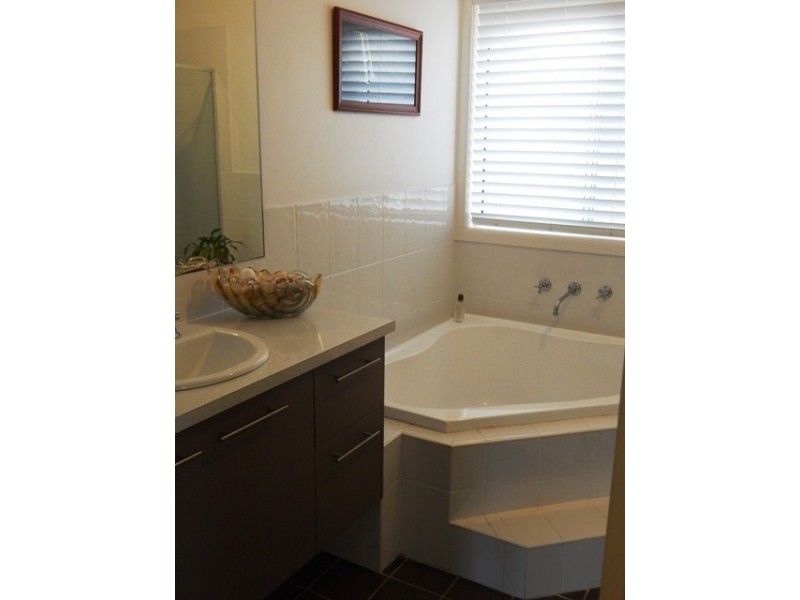 1 Cambrian Place, East Maitland NSW 2323