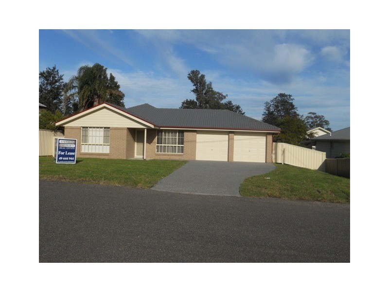 58 Evans Street, Greta NSW 2334