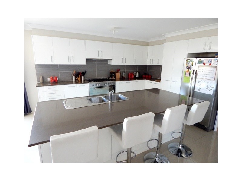 16 Duskdarter Street, Chisholm NSW 2322
